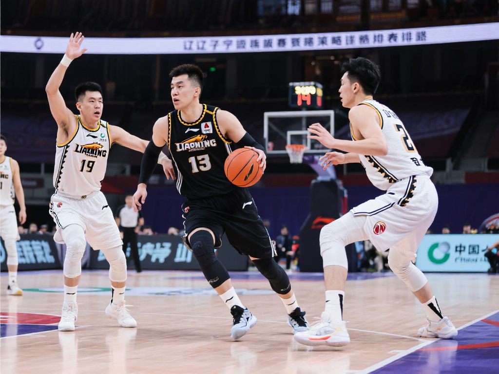 意大利队强势晋级戴维斯杯半决赛再创佳绩